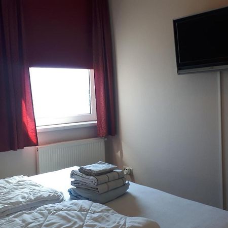 Appartement Esta Buren  Bagian luar foto